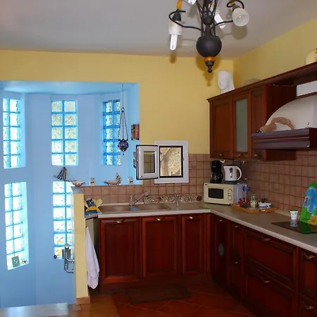 Vanna's House בית נופש *